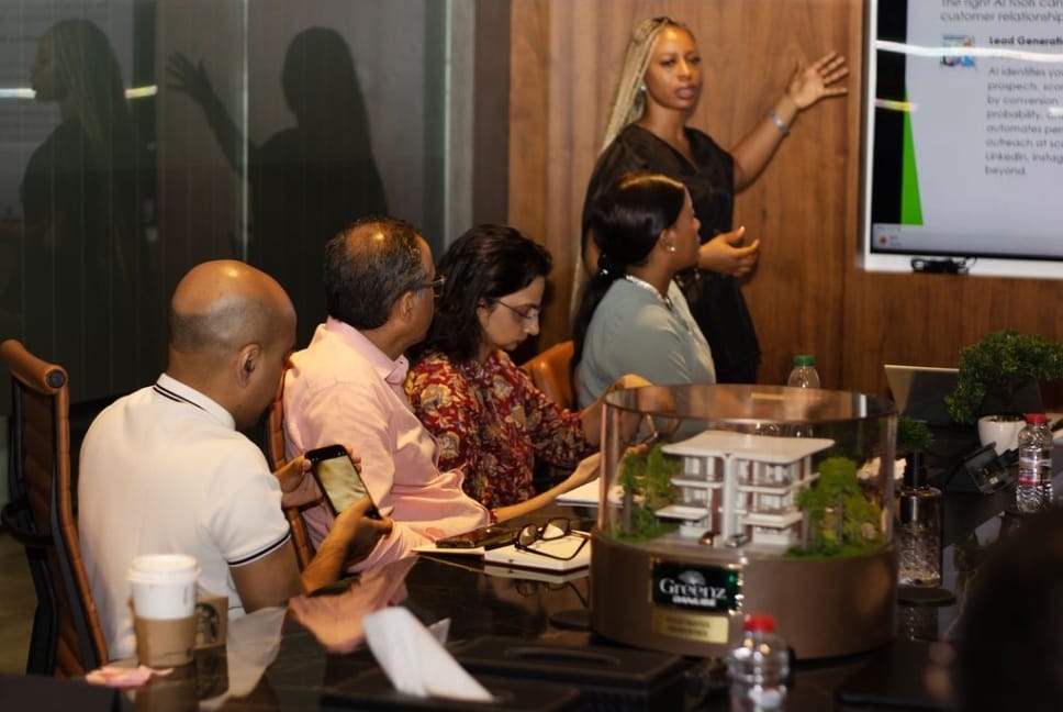 إطلاق برنامج متخصص في دبي لتأهيل مديري مشاريع الذكاء الاصطناعي