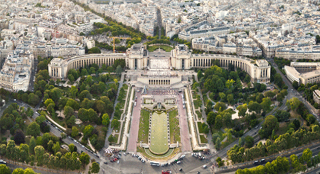 السفر والسياحة في باريس